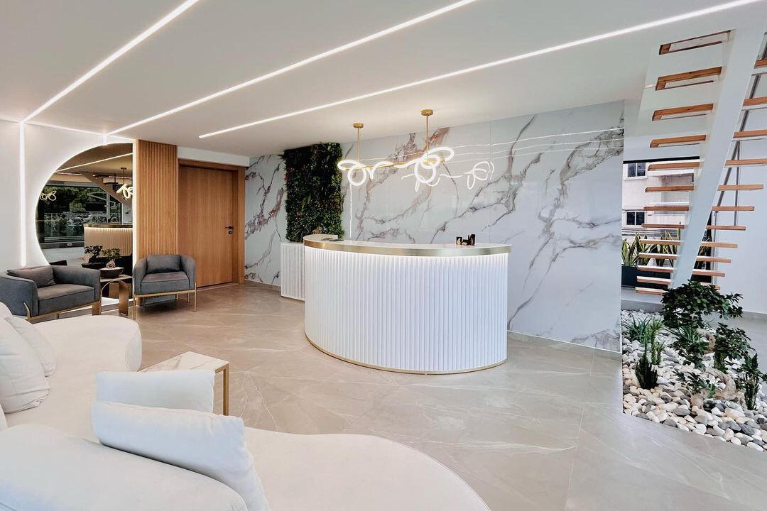 La Clinica Dental Lounge